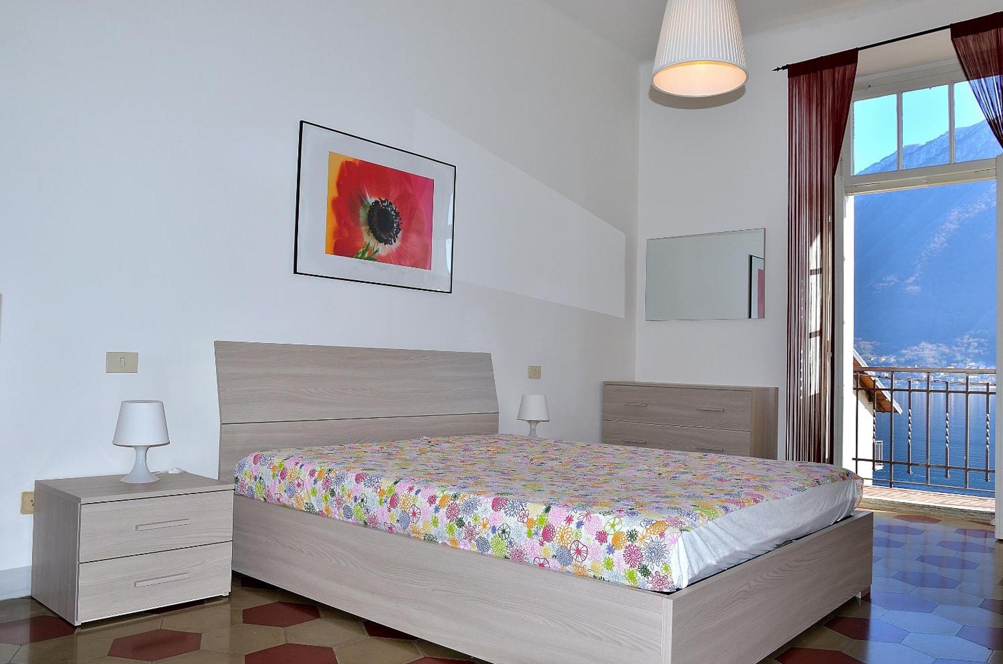 The Romantic Village House - Apartments With Lake View Colonno Exterior foto